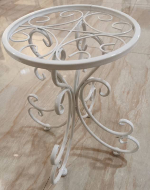 Flora Plant Stand